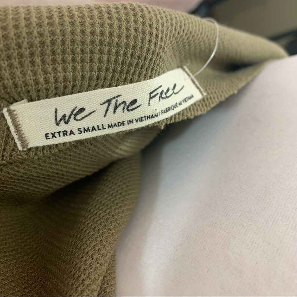 NEW FREE PEOPLE Fuji Off the Fuji Off the Shoulder Thermal Top in Earth … - Picture 10 of 13